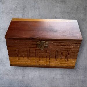 Vintage Log Cabin-Shaped Wooden Cigar Box or Humidor - 1930’s